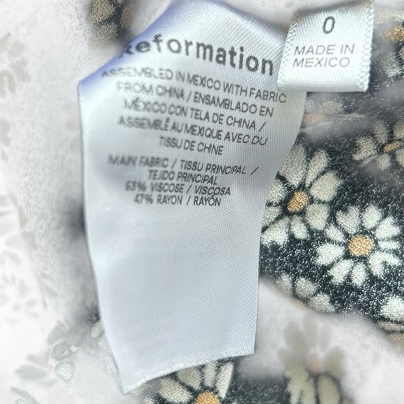 Reformation Phoebe midi black skirt white daisies size 0 with slit - Picture 7 of 8